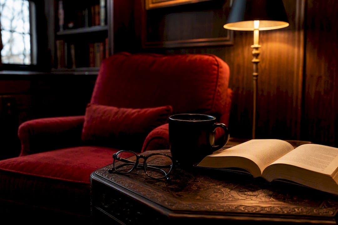 Self Publishing vs Traditional: How Your Buying Options Change